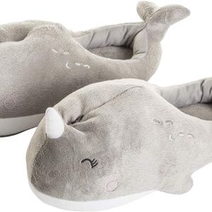 Smoko Narwhal Heated Slippers (Wireless)